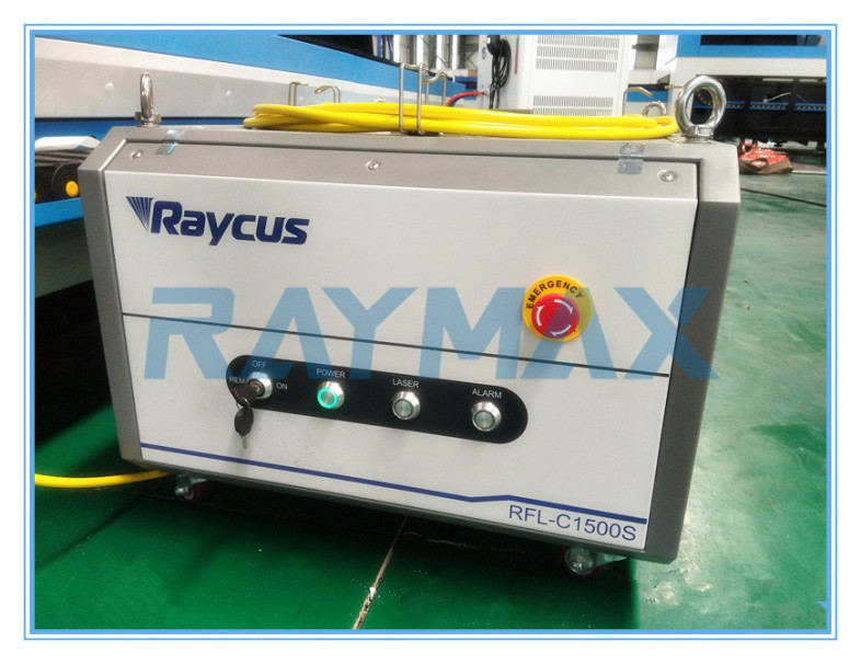 3015 Fiber Laser Metallinleikkauskone 2000W Raycus Laser Power